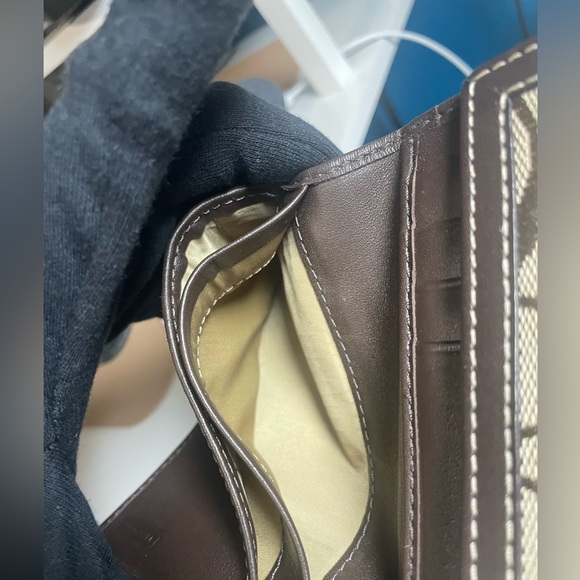 Coach Y2k Signature Canvas & Leather Trifold Wallet. 4 in H x 5 in L - Picture 6 of 12